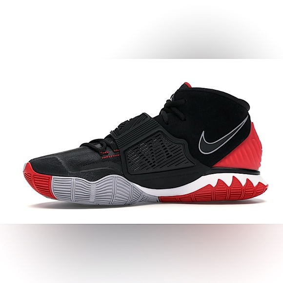 The Nike Kyrie 6 - Picture 2 of 11